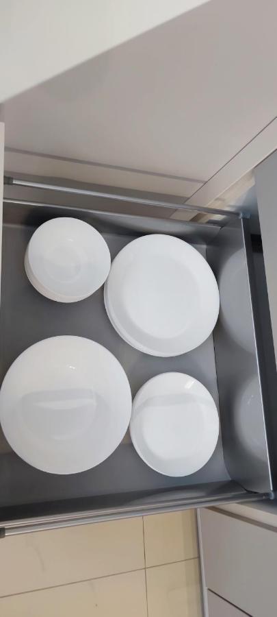Cosmopolitan Apartament Z Bezplatnym, Prywatnym Parkingiem W Hali Garazowej Torun Exterior foto